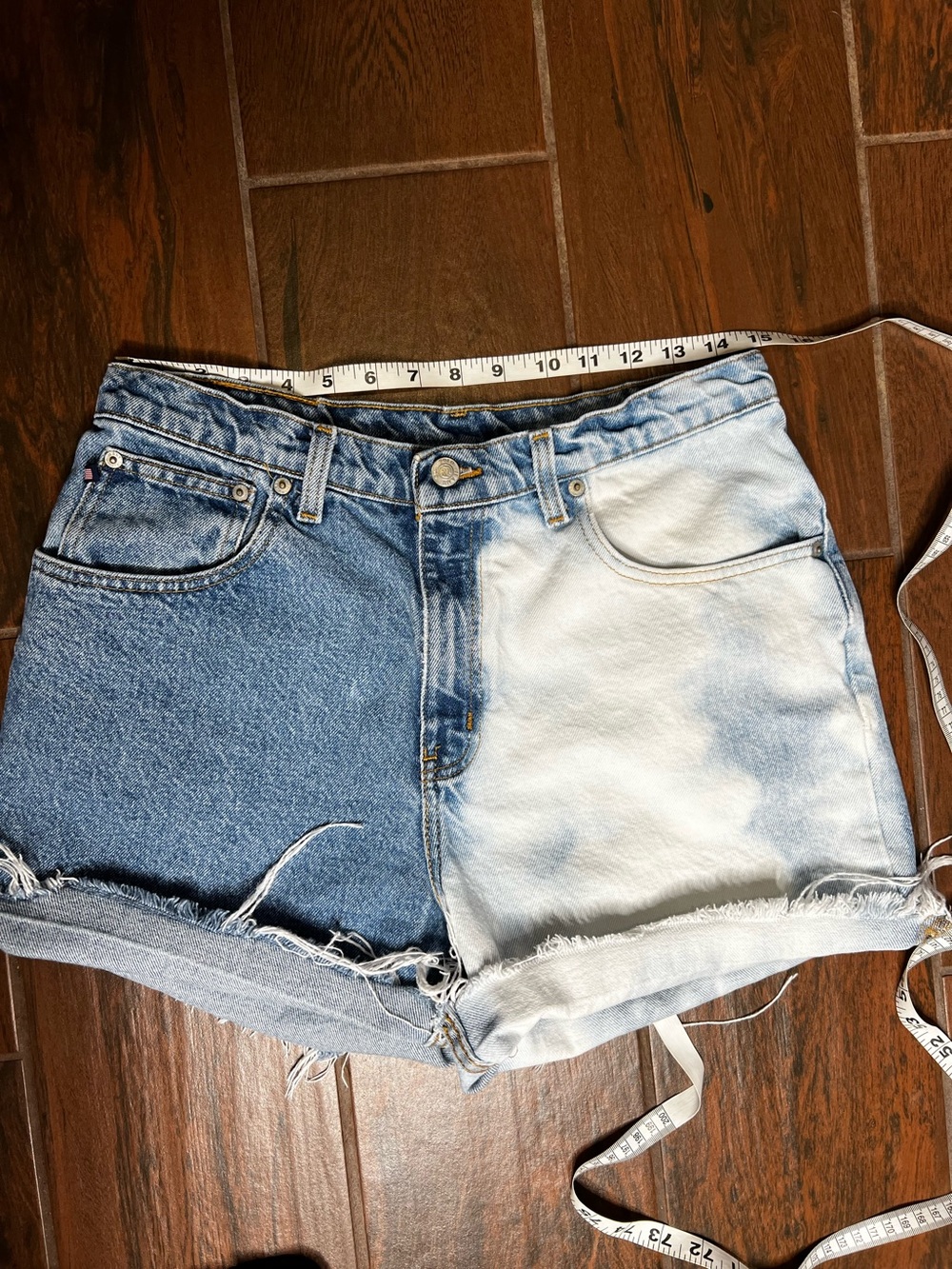 Ralph Lauren Vintage Denim Bleach Washed Cut Off Shorts - Picture 2 of 7